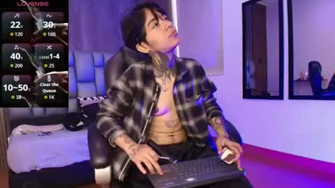 Snapshot of hottiesjuls chatting on 07-31-26, 07:02 Juls online show from 07-31-26, 07:02