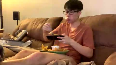 hottiewithabody101 online show from 10-18-25, 12:02