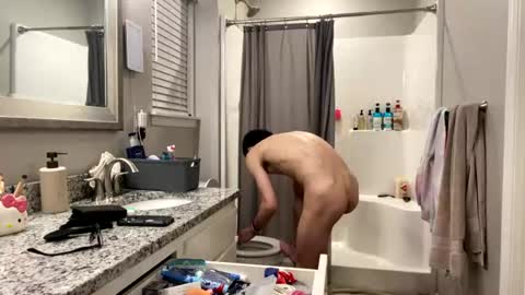 hottiewithabody101 online show from 06-25-26, 12:43