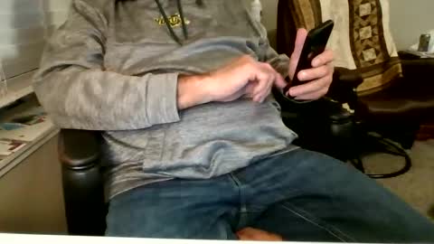 Snapshot of hottop_1981 chatting on 11-02-25, 02:14 Hottop 1981 online show from 11-02-25, 02:14