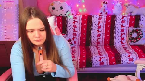 Snapshot of hotty_girls_here chatting on 01-17-25, 05:53 Ivanna and Jessica online show from 01-17-25, 05:53