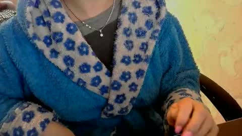 Mary online show from 05-12-26, 08:55