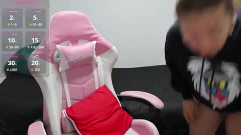 hottychrystal online show from 03-10-26, 12:10