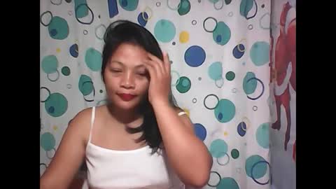 hottyelle1 online show from 03-18-26, 04:10