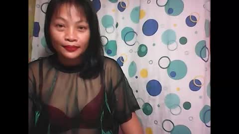 hottyelle1 online show from 03-19-26, 04:38