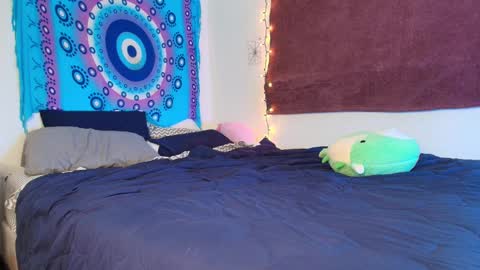 Lili Vixen online show from 12-20-24, 03:25