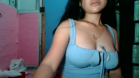 Snapshot of hotwild4u04 chatting on 12-06-24, 10:41 hotwild4u04 online show from 12-06-24, 10:41