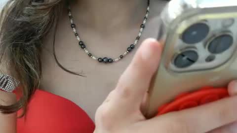 Hotwixx online show from 03-17-26, 01:47