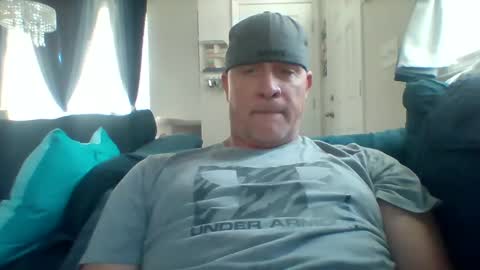 Snapshot of hotyummycock69 chatting on 09-18-25, 05:59 hotyummycock69 online show from 09-18-25, 05:59
