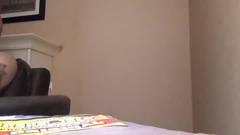 Snapshot of houndmefromhell chatting on 03-11-25, 07:26 houndmefromhell online show from 03-11-25, 07:26
