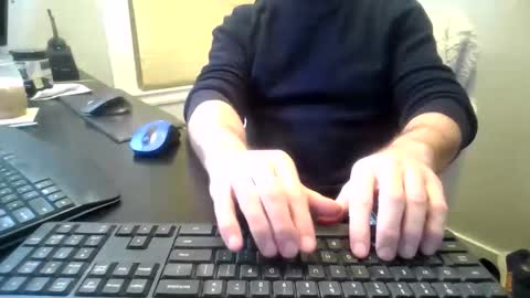 Snapshot of hoverday chatting on 03-22-26, 03:32 hoverday online show from 03-22-26, 03:32