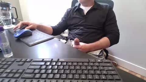 hoverday online show from 05-12-26, 04:04