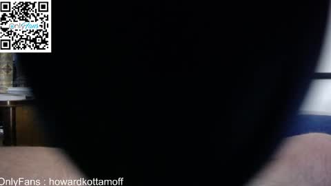 Snapshot of howardkottam chatting on 02-13-25, 07:42 howardkottam online show from 02-13-25, 07:42