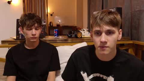 Snapshot of howardkottam chatting on 01-12-26, 04:34 howardkottam online show from 01-12-26, 04:34