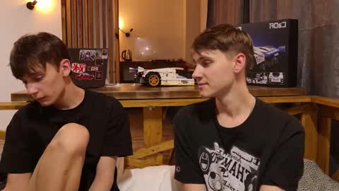 Snapshot of howardkottam chatting on 01-17-26, 04:11 howardkottam online show from 01-17-26, 04:11