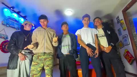 HOWENTS online show from 03-12-25, 04:08