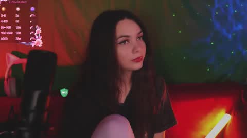 Mia online show from 09-23-25, 04:54