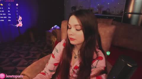 Mia online show from 04-22-26, 05:25
