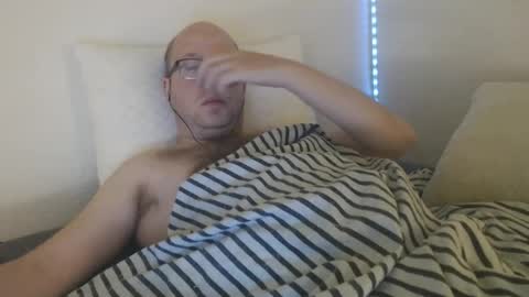 Snapshot of hoyboydkk chatting on 10-06-25, 02:42 Christian online show from 10-06-25, 02:42