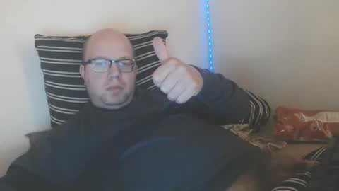 Snapshot of hoyboydkk chatting on 10-19-25, 09:26 Christian online show from 10-19-25, 09:26