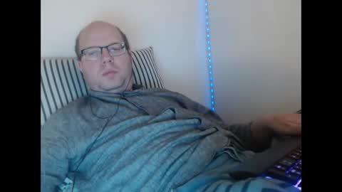 Christian online show from 05-05-26, 09:39