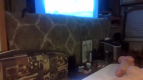 hoytme online show from 11-01-25, 03:52