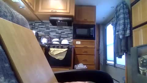 hoytme online show from 11-07-25, 03:23