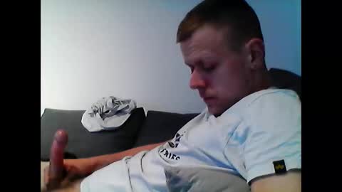 Snapshot of hubikush22 chatting on 03-08-26, 05:44 hubikush22 online show from 03-08-26, 05:44