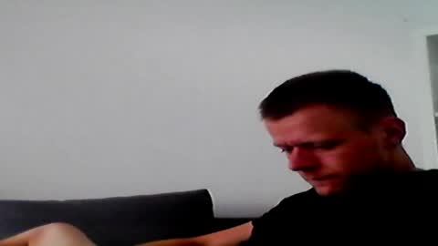 hubikush22 online show from 05-10-26, 06:18