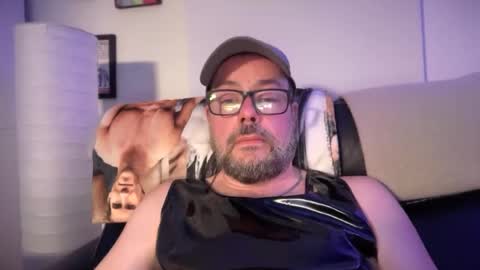 Snapshot of hudson_cage chatting on 09-19-25, 01:07 Hudson Cage formerly DCLthrKnkBoy online show from 09-19-25, 01:07