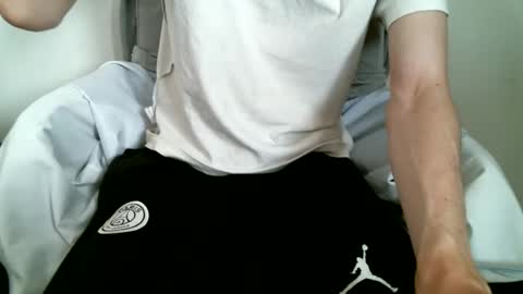 Keanu online show from 10-09-25, 12:58