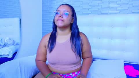 hugeass_princess online show from 07-17-26, 01:51