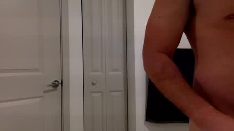 Snapshot of hugeblast chatting on 10-19-25, 06:47 HugeBlast online show from 10-19-25, 06:47