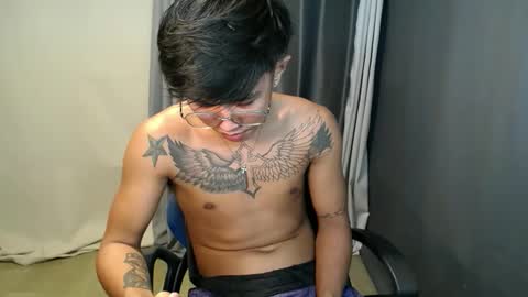 hugecockchristian online show from 09-25-25, 09:35