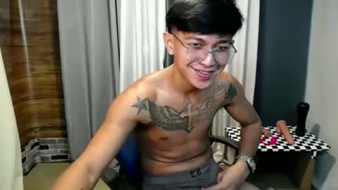 hugecockchristian online show from 10-21-25, 02:40