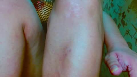 Snapshot of hugecockexploaderr chatting on 12-16-24, 09:52 Bella online show from 12-16-24, 09:52