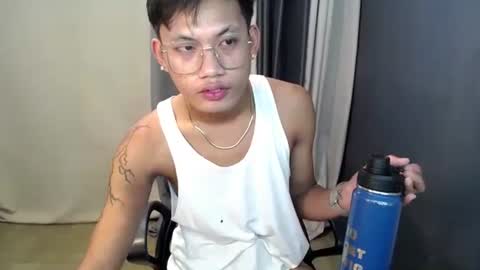 hugecockjames09 online show from 09-09-25, 03:28