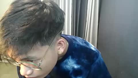 hugecockjames09 online show from 09-16-25, 04:35