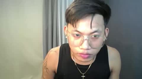 hugecockjames09 online show from 09-22-25, 06:37