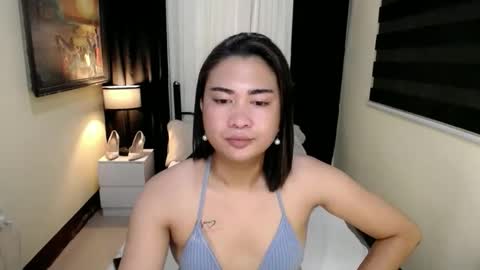Snapshot of hugemusclecockts chatting on 05-25-26, 11:05 yesha fox online show from 05-25-26, 11:05