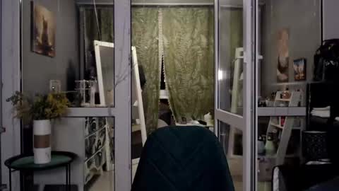 Snapshot of hugetittiesgerda chatting on 02-18-25, 07:30 Gerda online show from 02-18-25, 07:30