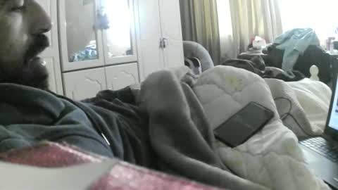 hugeveiny online show from 03-26-26, 07:25