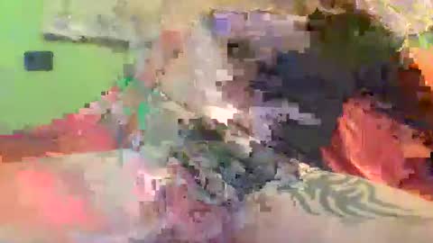 hugo_theboss_ online show from 02-06-25, 07:24