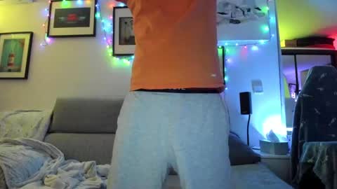 Hugo online show from 12-20-24, 08:55
