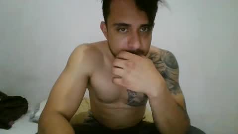 Snapshot of hugolechugo chatting on 02-03-25, 11:09 hugolechugo online show from 02-03-25, 11:09