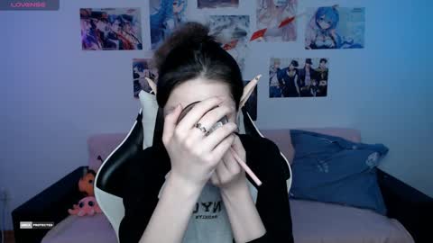 HugoMin online show from 12-25-24, 12:37