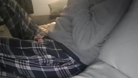 hugx29 online show from 03-24-26, 12:48