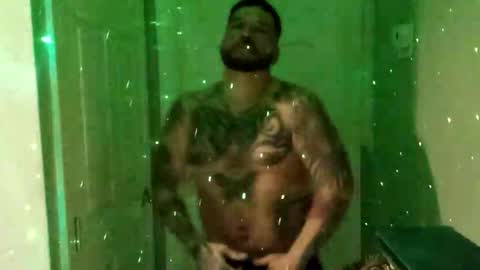 Snapshot of huidos2006 chatting on 03-15-26, 08:20 huidos2006 online show from 03-15-26, 08:20