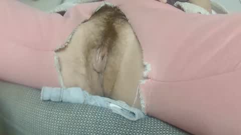 hujiajia520321431 online show from 04-28-26, 09:20