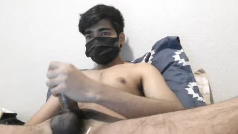 hulkyking1812000 online show from 06-06-26, 10:25